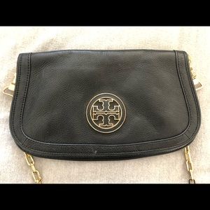 Tory Burch crossbody like new!